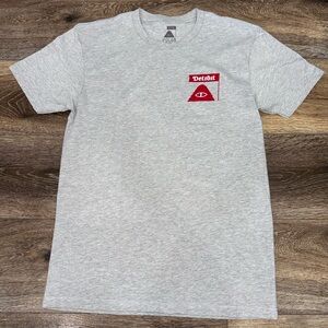 NWOT Detroit Red Wings Logo POLER Camp Vibes Short Sleeve Shirt in Gray Size M